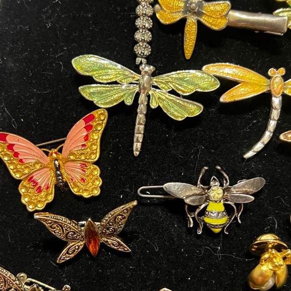Vintage Butterfly and Dragonfly Brooch Collection - Unique Costume Jewelry Pins - Picture 4 of 15